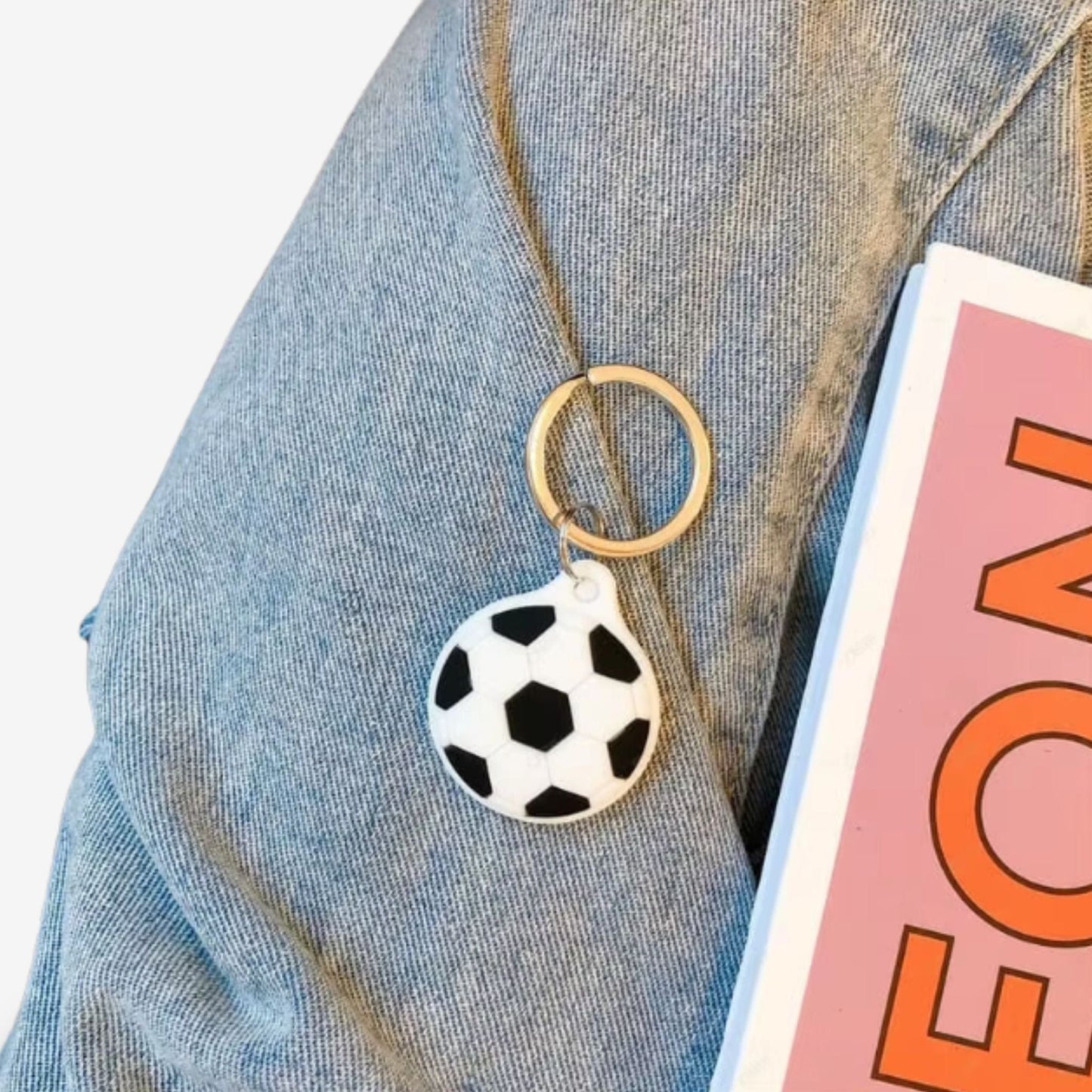 Traceur GPS Enfant <br> Ballon de Foot Classique, Porte-Clés en Silicone