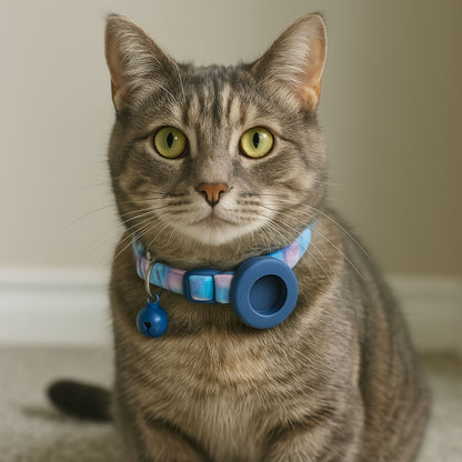 Collier GPS Chat <br> Effet Nébuleuse Douce Rose et Bleu, Support et Clochette Bleus