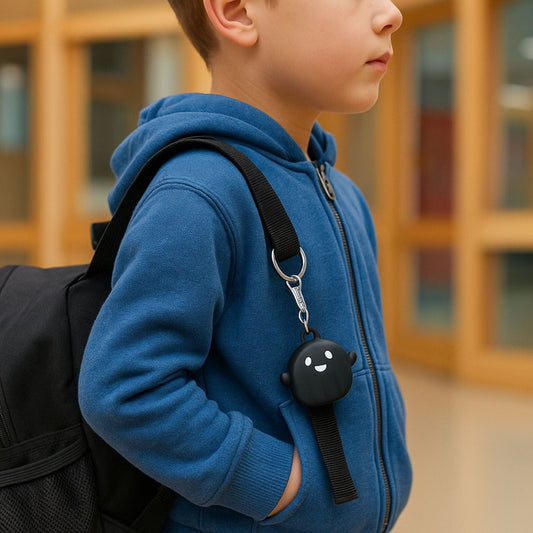 Traceur GPS Enfant <br> Fantôme Noir Rigolo en Silicone avec Mousqueton